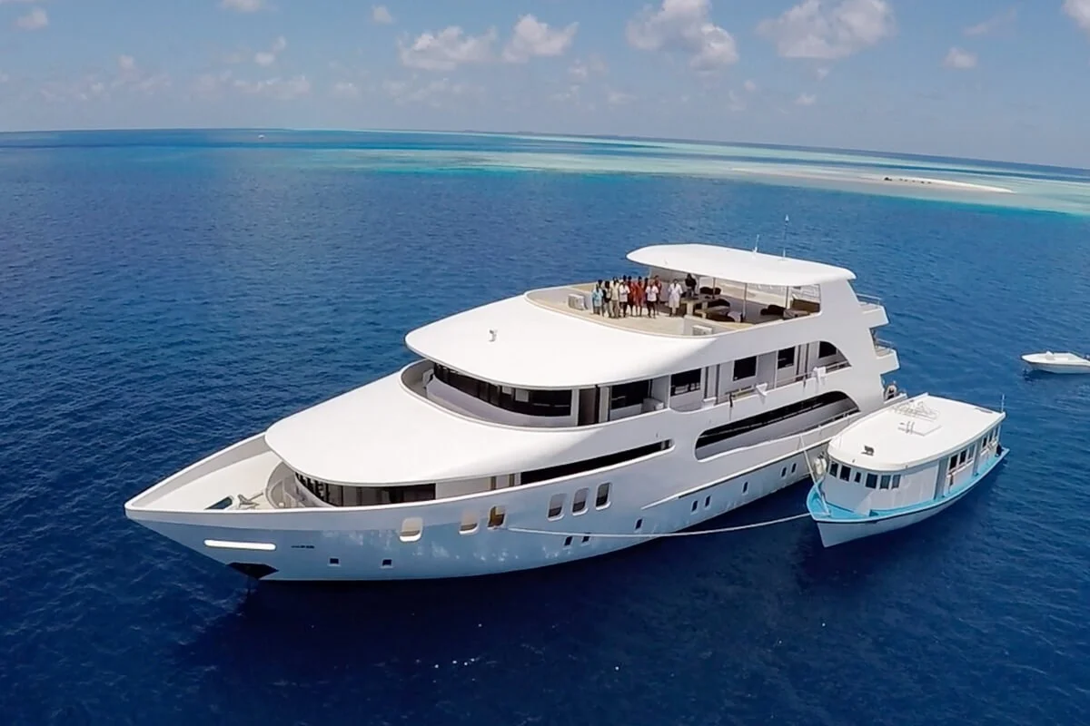 Maldives Liveaboard Prices and Availability