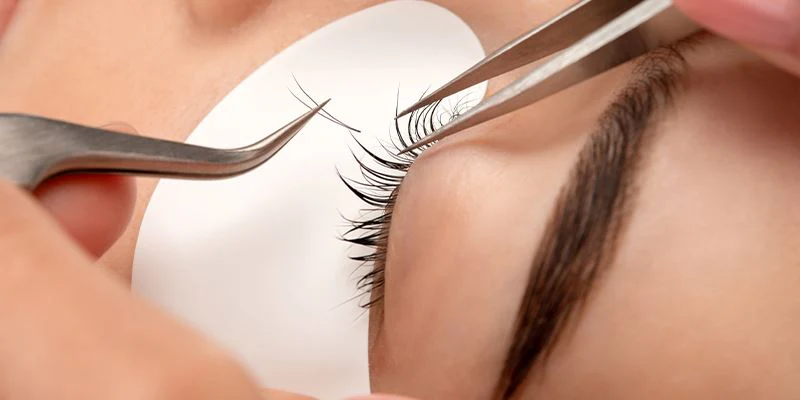 Top Benefits of Getting Your Lashes Done at a Professional Tucson Studio