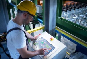 Software for Streamlined Manufacturing